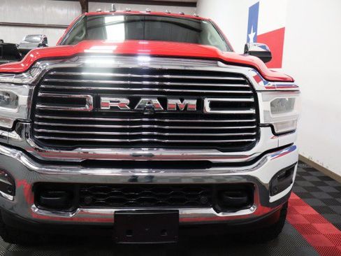 Used 2022 RAM 2500 Laramie AWD/4WD image 16