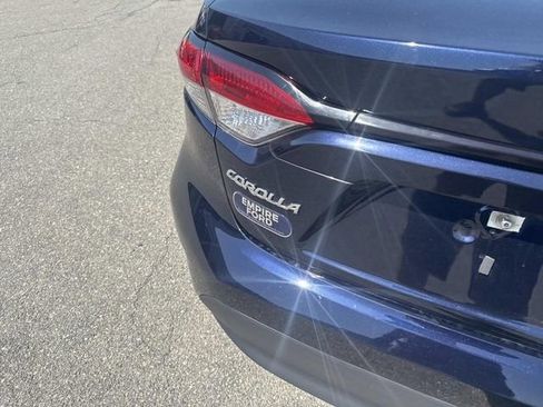 Used 2024 Toyota Corolla LE FWD image 5