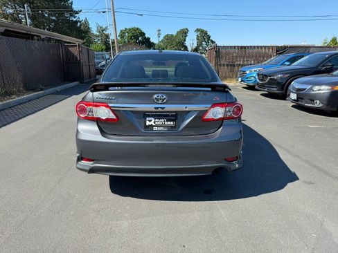 Used 2011 Toyota Corolla S FWD image 4