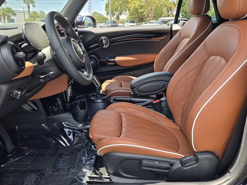 Used 2024 MINI Cooper S FWD image 10