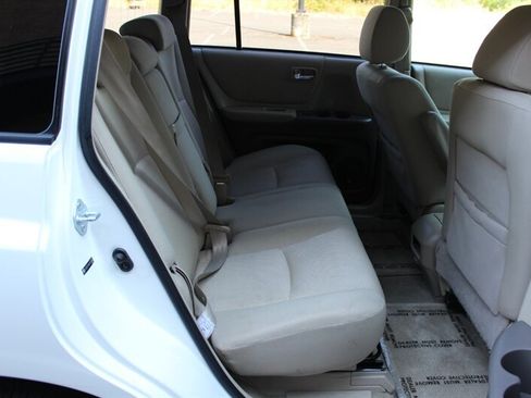 Used 2007 Toyota Highlander 2WD V6 image 16