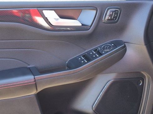 Used 2023 Ford Escape ST-Line Elite image 22