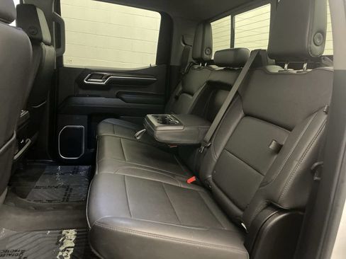 Used 2024 Chevrolet Silverado 1500 RST w/ Convenience Package II AWD/4WD image 18