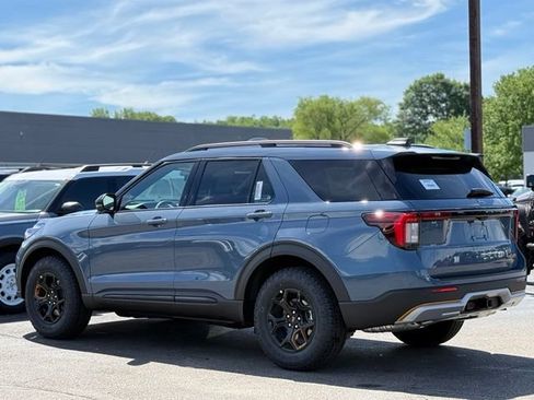 New 2026 Ford Explorer Tremor w/ Tremor Convenience Package AWD/4WD image 44
