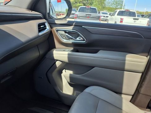 Used 2023 Chevrolet Tahoe LT w/ LT Signature Plus Package RWD image 10
