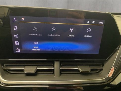 New 2026 Chevrolet Trax RS image 10