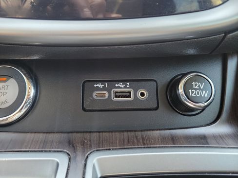 Certified 2024 Nissan Murano Platinum w/ Cargo Package FWD image 30