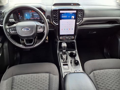 Used 2024 Ford Ranger XLT AWD/4WD image 4