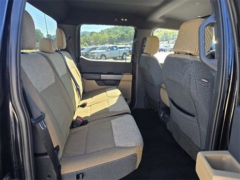 Used 2023 Ford F150 XLT image 12