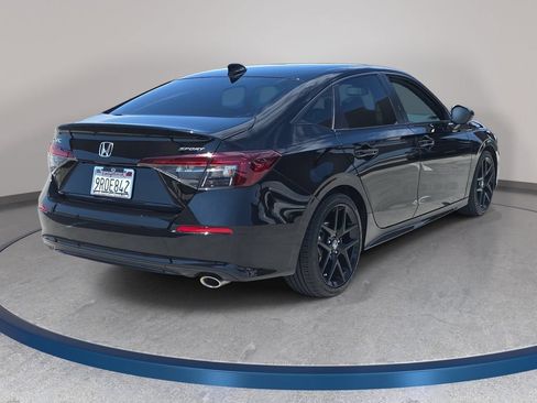 Used 2025 Honda Civic Sport image 6