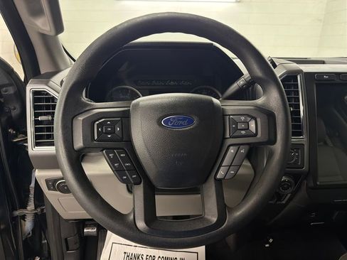 Used 2016 Ford F150 XLT w/ Trailer Tow Package image 17