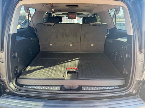 Used 2015 GMC Yukon XL SLT w/ Open Road Package AWD/4WD image 15
