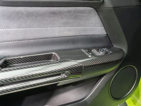 Used 2020 Ford Mustang Shelby GT350 w/ Technology Package image 89