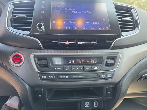 Certified 2023 Honda Ridgeline RTL image 16