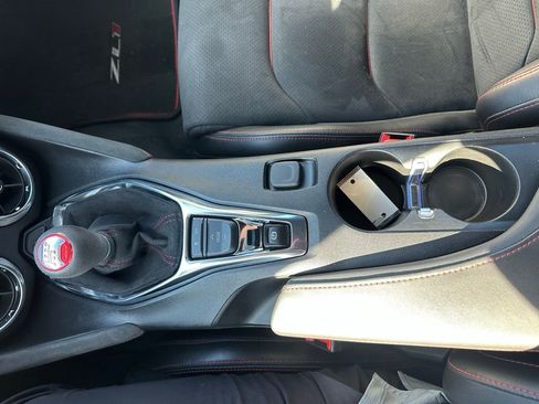 Used 2019 Chevrolet Camaro ZL1 image 15