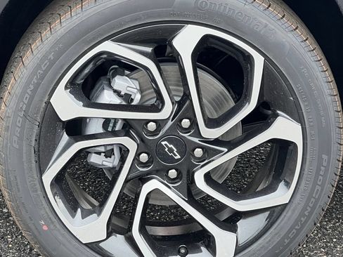 New 2026 Chevrolet Trax RS w/ Driver Confidence Package FWD image 6