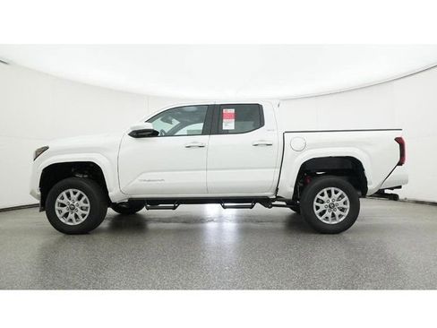 New 2026 Toyota Tacoma SR5 AWD/4WD image 19