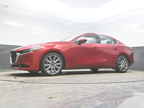 Used 2019 MAZDA MAZDA3 AWD Sedan w/ Premium Package image 26