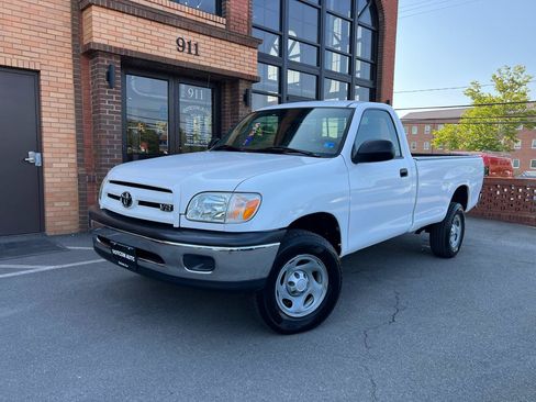 Used 2005 Toyota Tundra W/T AWD/4WD image 2