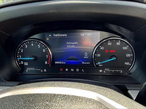 Used 2022 Ford Explorer XLT AWD/4WD image 14