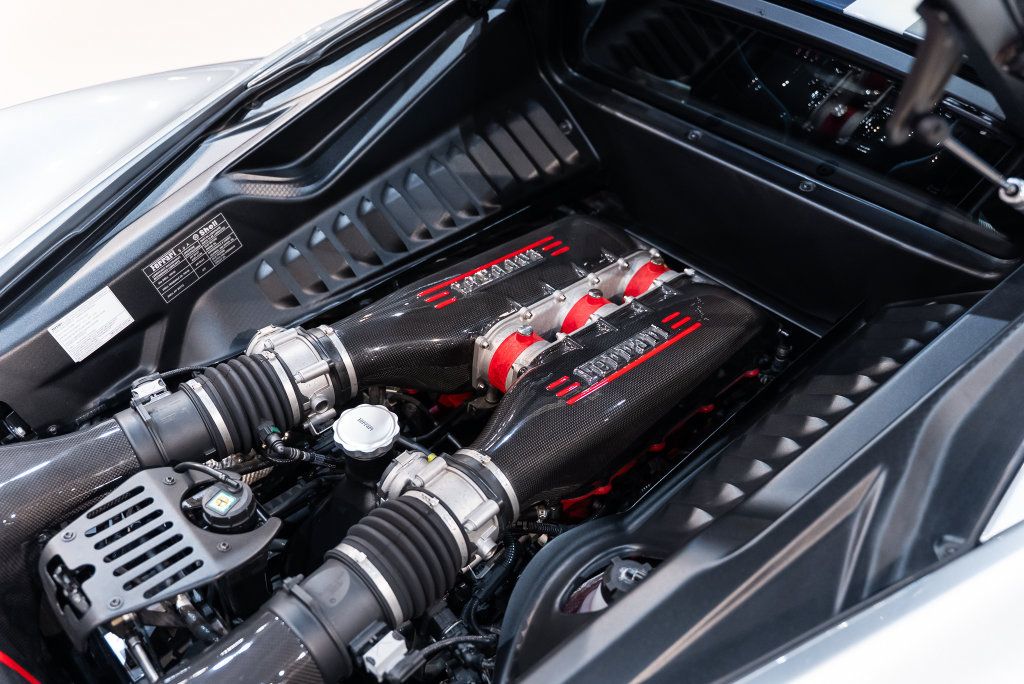 Used 2015 Ferrari 458 Speciale Coupe RWD image 22