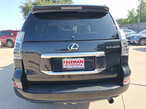 Used 2022 Lexus GX 460 Premium w/ Premium Package AWD/4WD image 5
