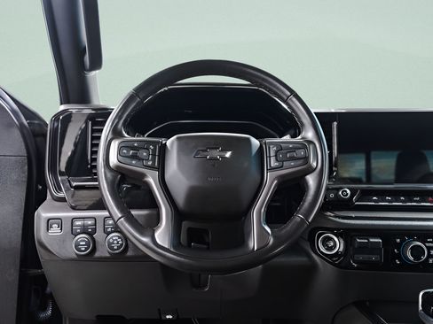 Used 2022 Chevrolet Silverado 1500 ZR2 AWD/4WD image 11