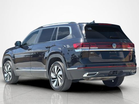 Used 2025 Volkswagen Atlas SEL AWD/4WD image 3