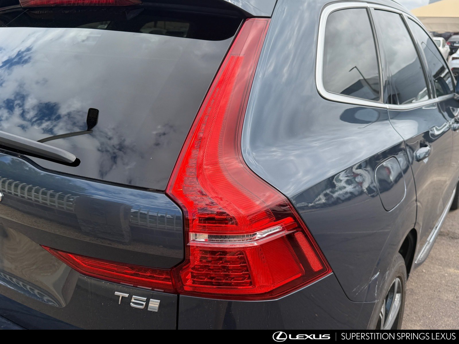 Used 2020 Volvo XC60 T5 Inscription FWD image 10