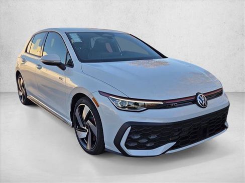 New 2026 Volkswagen Golf S image 7