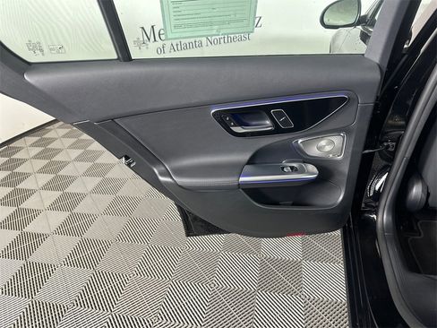 Used 2025 Mercedes-Benz C 300 Sedan image 24
