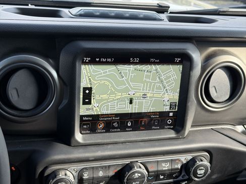 Used 2023 Jeep Wrangler Unlimited w/ Sun & Screen Package AWD/4WD image 20