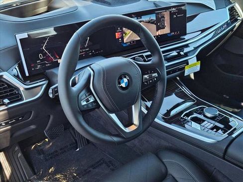 New 2026 BMW X5 sDrive40i w/ Climate Comfort Package image 3