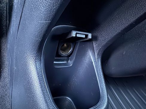 Used 2016 Honda HR-V EX image 26