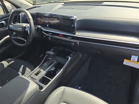 New 2026 Kia Sorento S image 11