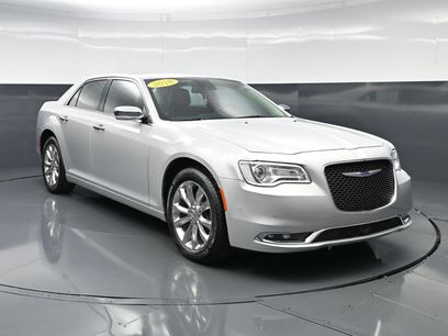 Used 2019 Chrysler 300 Limited w/ Safetytec Plus Group