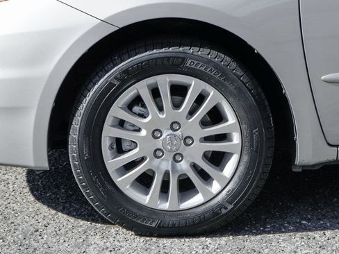 Used 2007 Toyota Sienna XLE image 44