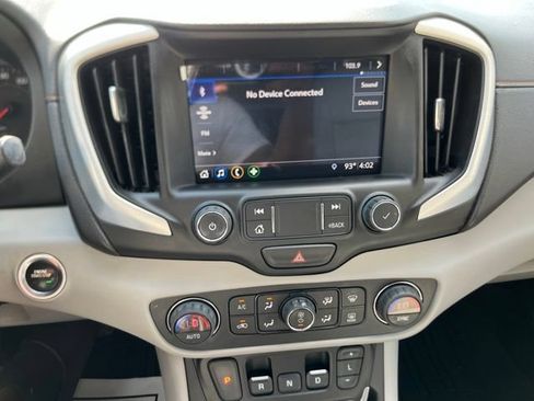 Used 2021 GMC Terrain SLT w/ LPO, Bright Accent Package FWD image 21