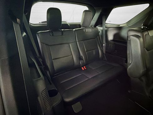 Used 2020 Ford Explorer ST w/ ST Street Pack image 29