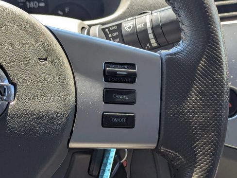 Used 2016 Nissan Frontier SV w/ SV Value Truck Package AWD/4WD image 19