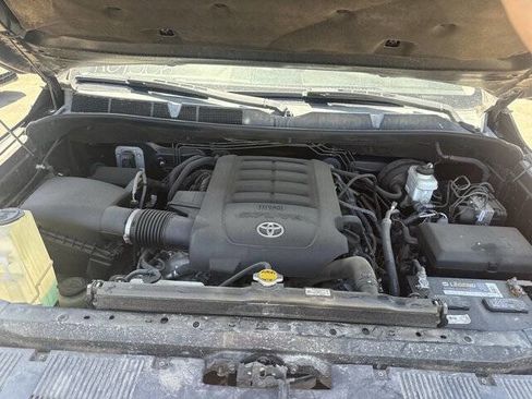 Used 2015 Toyota Tundra SR5 w/ SR5 Upgrade Package RWD image 22