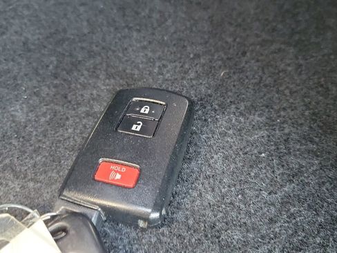 Certified 2023 Toyota Tacoma TRD Off-Road image 28