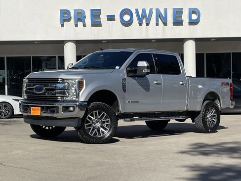 Used 2019 Ford F250 Lariat w/ Lariat Value Package image 1