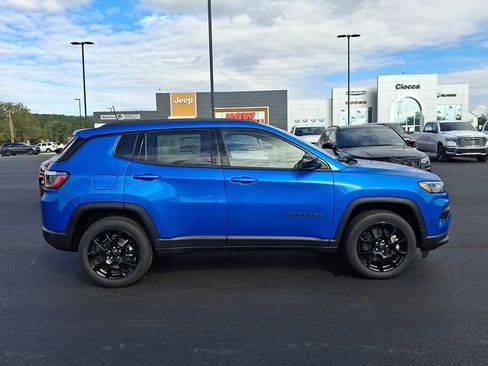 New 2026 Jeep Compass Latitude w/ Quick Order Package 29K AWD/4WD image 11