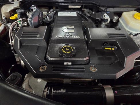 Used 2019 RAM 2500 Laramie AWD/4WD image 94