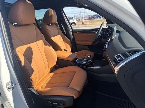 Used 2024 BMW X3 xDrive30i w/ Premium Package image 12