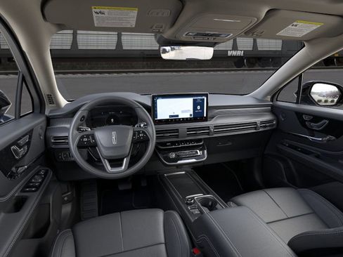 New 2026 Lincoln Corsair Grand Touring image 9