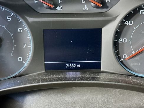 Used 2020 Chevrolet Equinox LS FWD image 19
