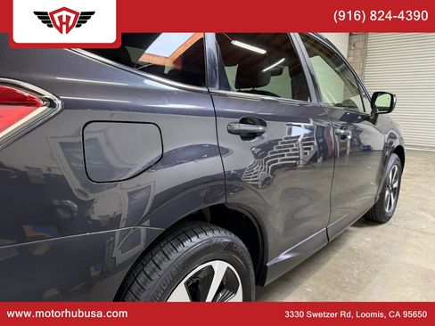Used 2017 Subaru Forester 2.5i Limited image 8