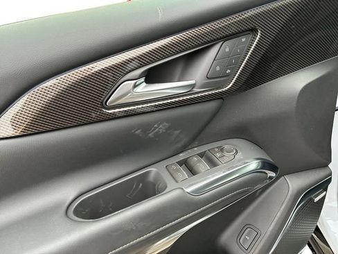 New 2026 Chevrolet Traverse High Country image 12